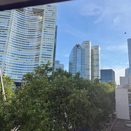 Modern 2 Bedrooms 100sq Flat Near La Defense