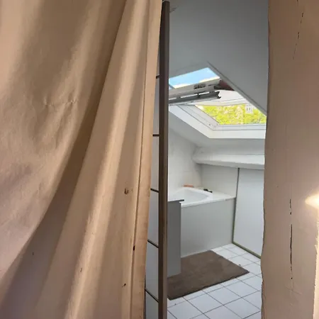 Διαμέρισμα Modern 2 Bedrooms 100sq Flat Near La Defense *